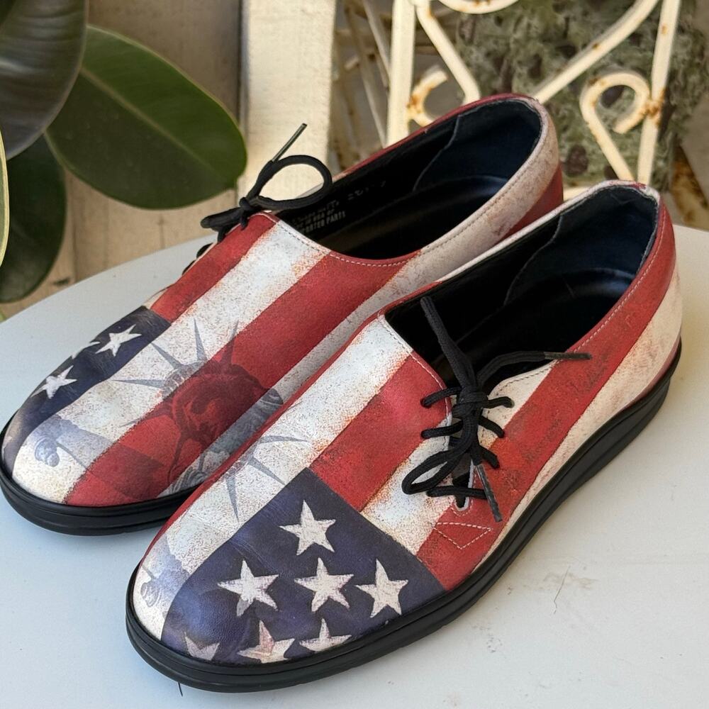 Icon Vintage Andy Warhol Patriotic Flag design oxford sz 6 women shoes
